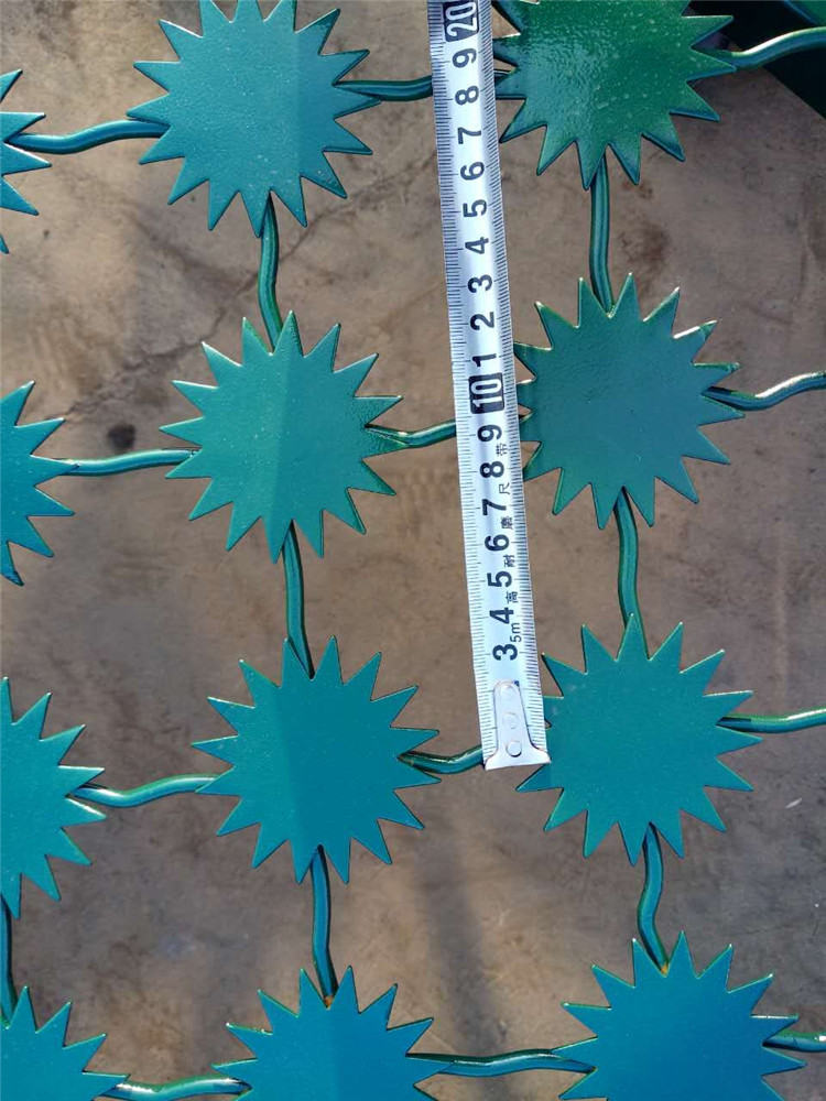 梅花刺片隔離網(wǎng)